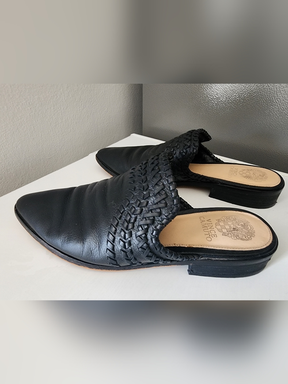 Vince Camuto Sona Mule sandals Women's Size 9.5 Pointy Toe Shoe Black Leather - Picture 10 of 11